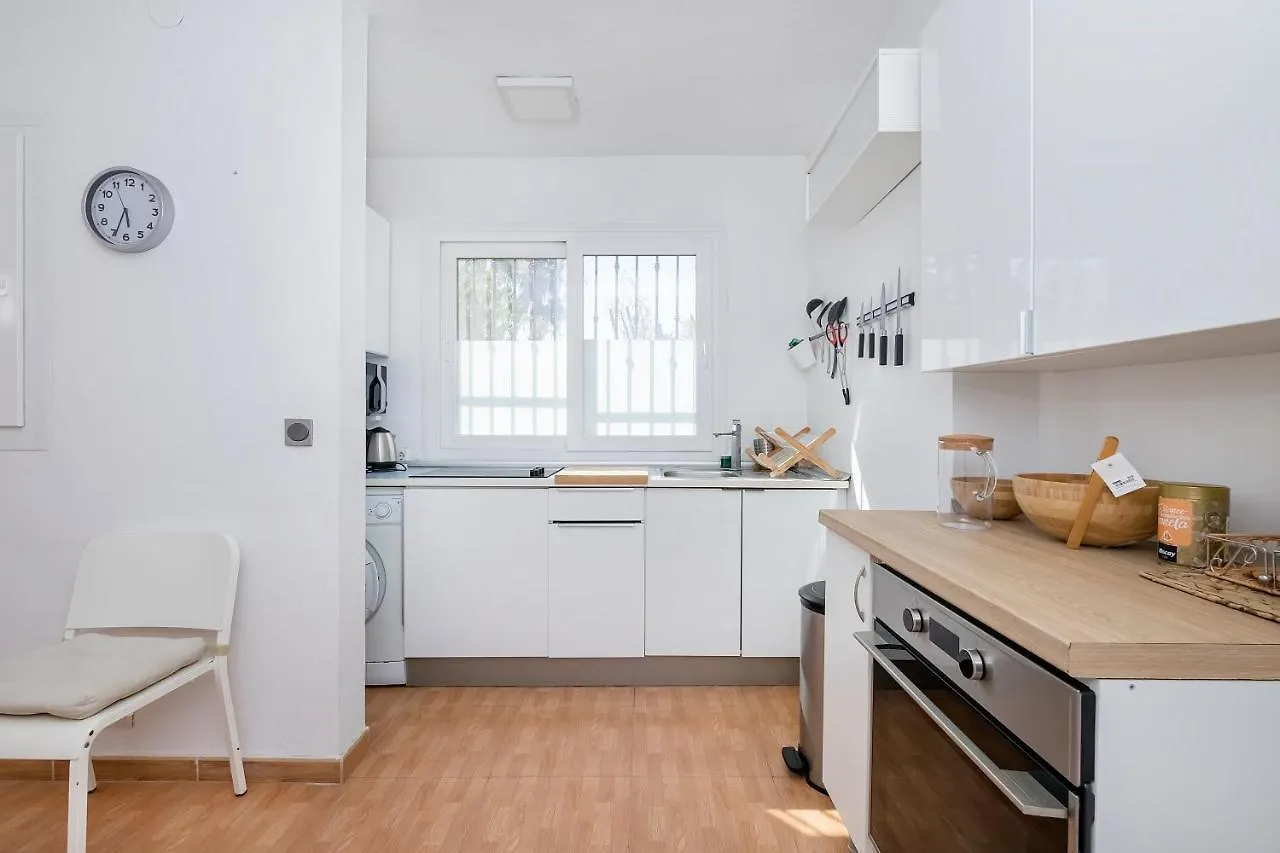 Bhost - Wilkinson Apartment Malaga